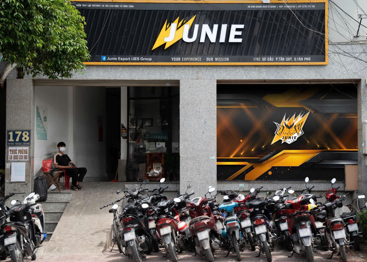 TIỆM NET JUNIE