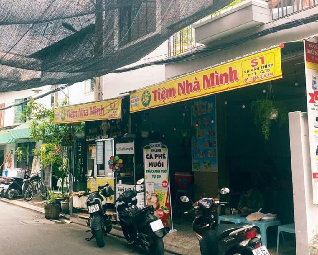 Tiệm nhà mình